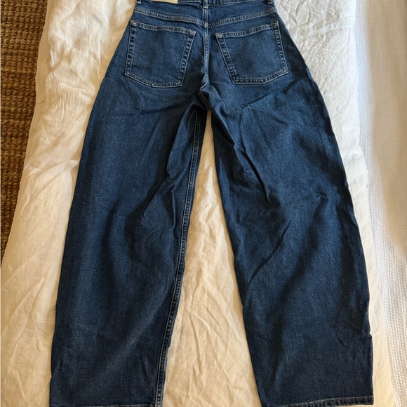 Everlane Way High Curve Jean in Ocean - Picture 4 of 4
